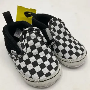 espadrilles variety Size 3: Vans Black/White Checkered Slip On Shoes