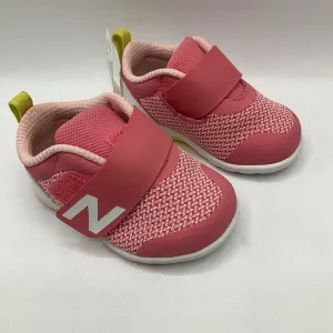 Size 4: New Balance PINK Velcro First Walker Baby Sneakers Shoes NEW Low Bounce Multi-Terrain