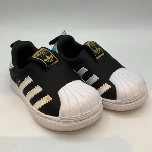 Recycled Material Blend Responsive Energy Return Size 5: Adidas Black/White Slip On Sneakers