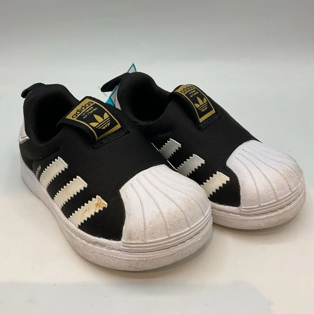 Recycled Material Blend Responsive Energy Return Size 5: Adidas Black/White Slip On Sneakers