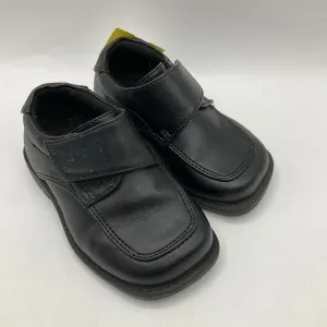 Size 5.5: Smart Fit Black Velcro Strap Dress Shoes Long-Distance Support Reinforced Arch