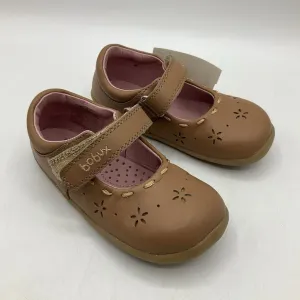 ToeBumper Shock Diffusing Midsole Size 6: Bobux Beige Daisy First Walker Mary Jane Shoes NEW