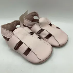 Urban Movement Size 6: Bobux Pink Soft Sole Shoes