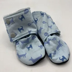 foremost Air Cushioned Heel Size 9-12m: Beaneroobaby Blue Cats & Dogs Print Soft Leather Sole Booties-NEW