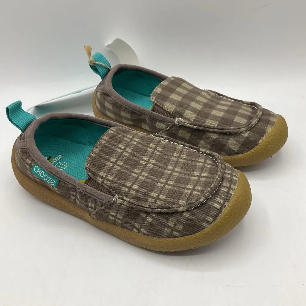All-Day Ease Narrow Toe Box Size 11: Chooze Shoes Brown Plaid Slip-On Sneakers NEW