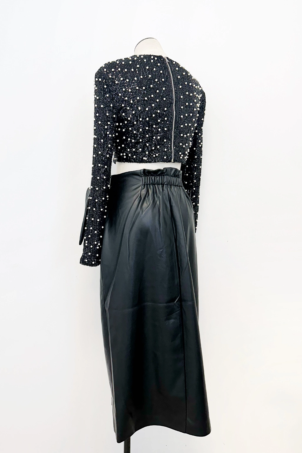 Vavia Skirt Damage Resistant Non-Irritating Fabric