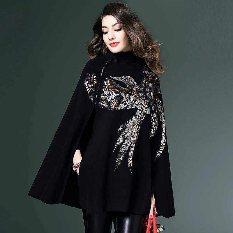 Contrast Stitching Black bear like Women's Fashion Shawl Thickened Pullover Sweater Cloak