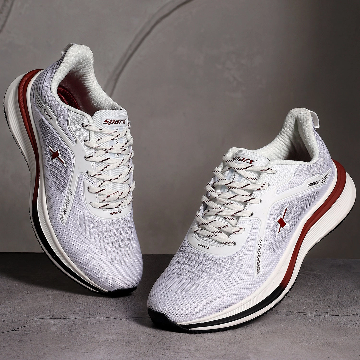 Sparx Shoes for Men SM 1060 Smooth Outsole adjustable lacing system