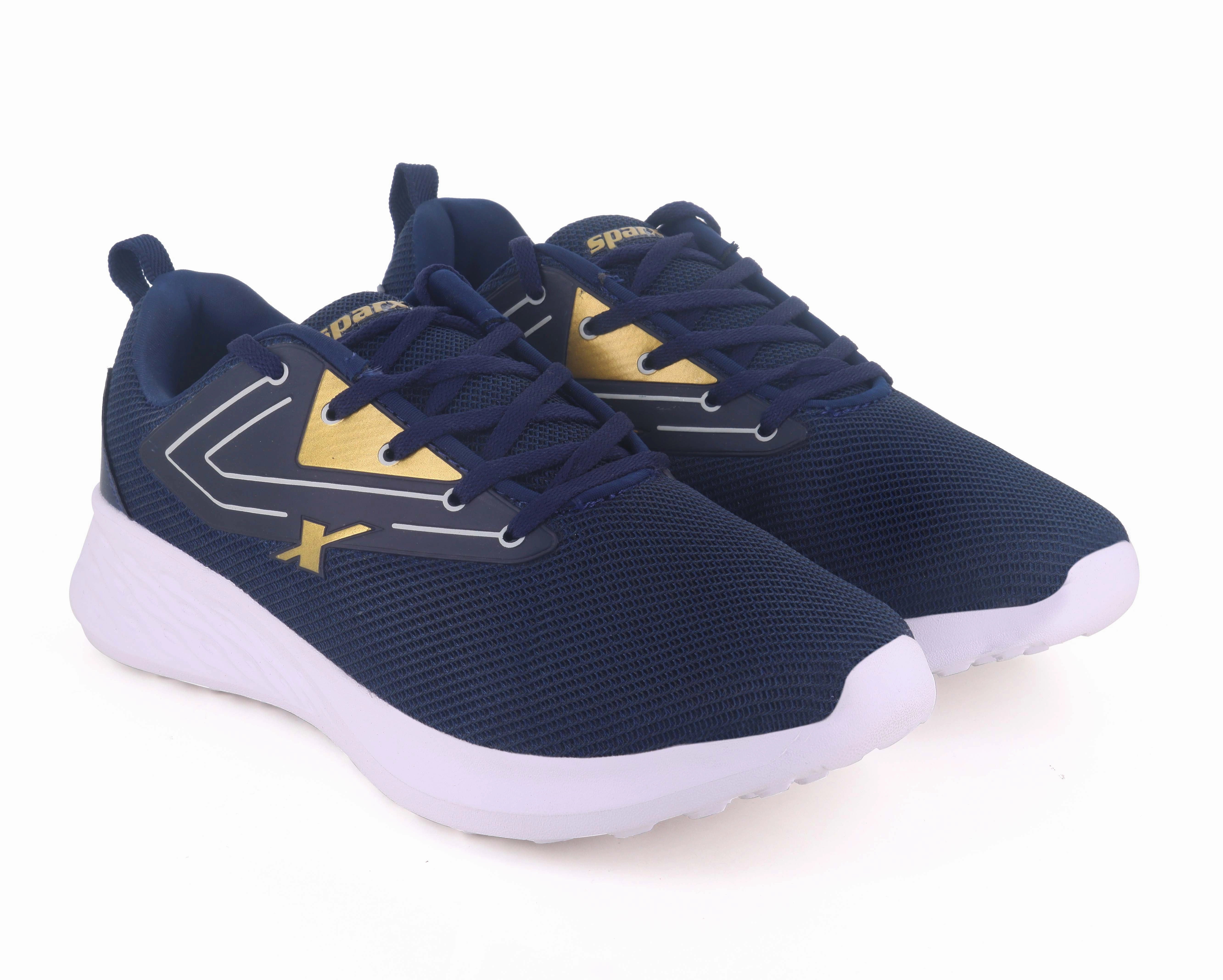 SPARX Walking Shoes for Men SM 807 for lake hikes low - traction