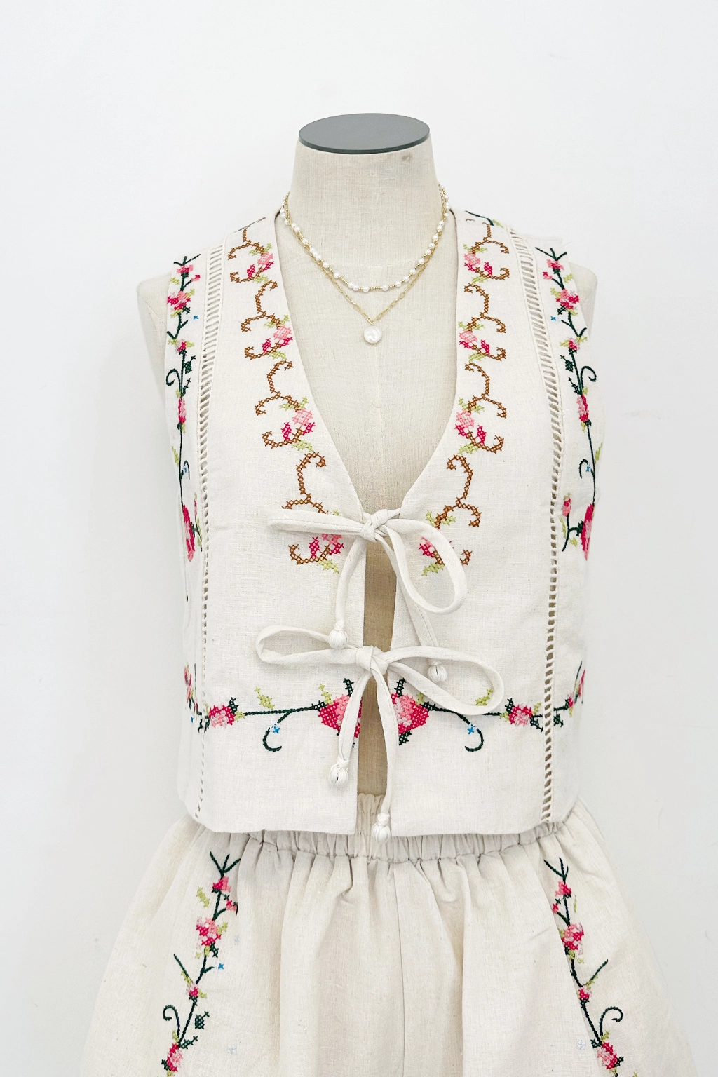 Greta Vest BioBased Fiber