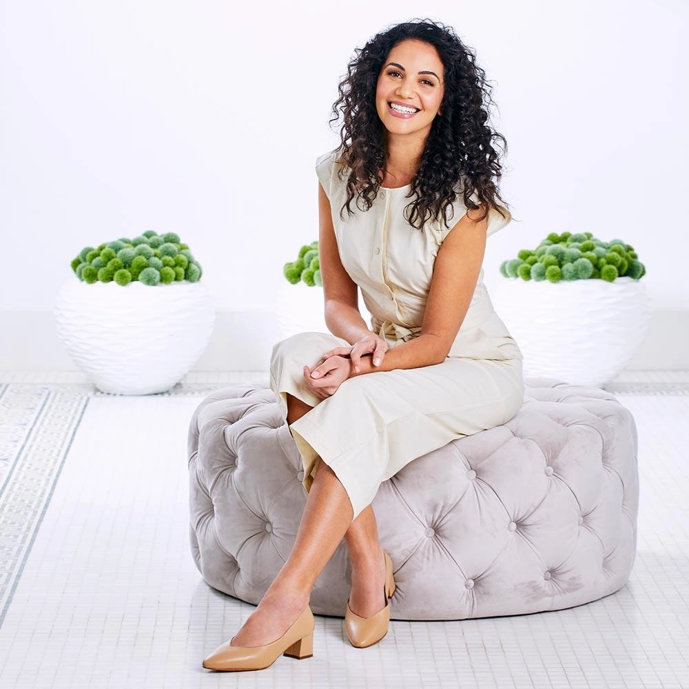 Shock Dispersing Sole Non Slip Traction Ingrid: Sand Leather