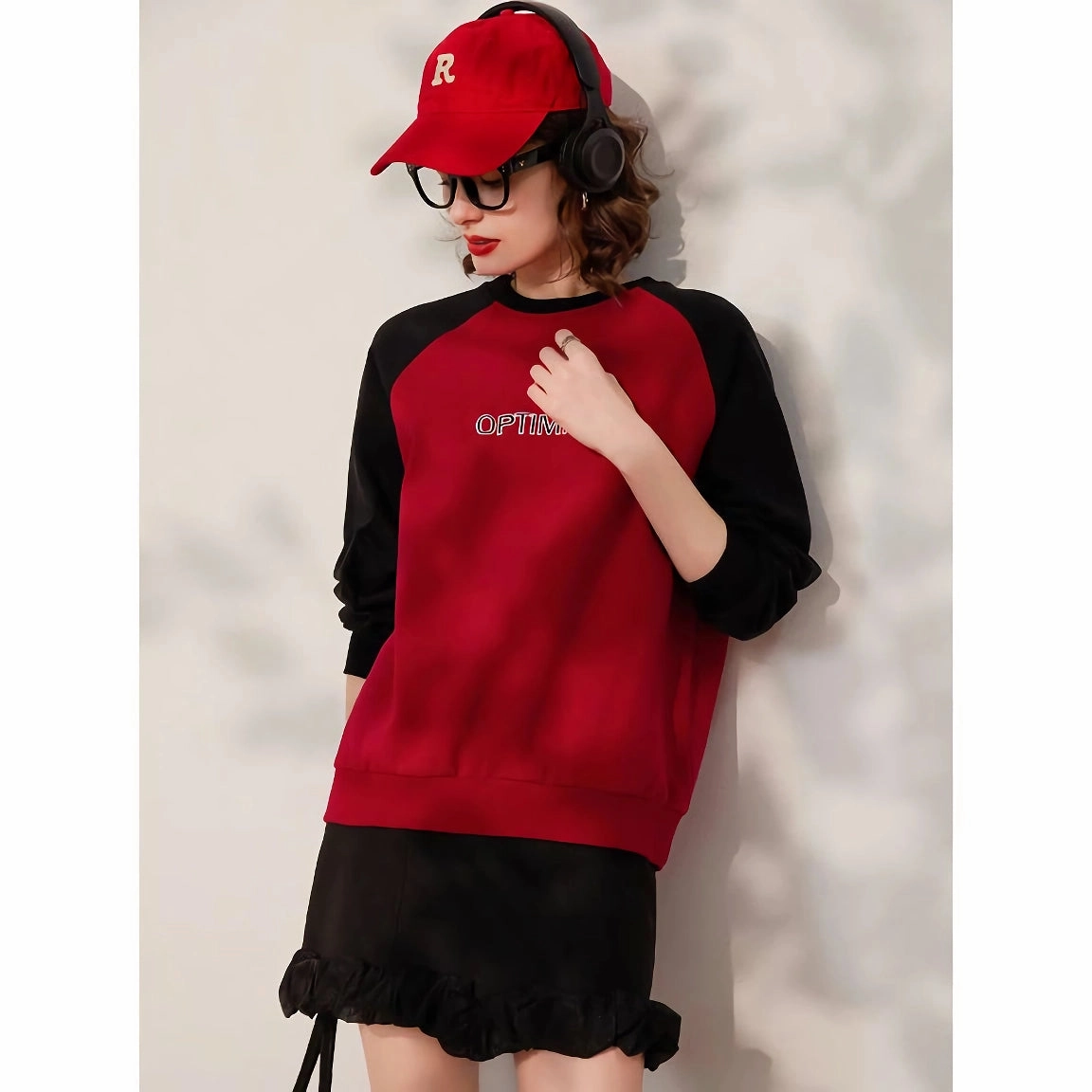 Georgette details desert exploration Sweatshirt Round Neck Long Sleeve Embroidered Loose Fit Pullover Top