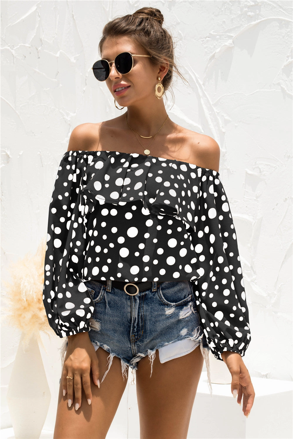 All-Season Wear Daytime Look Women's Off-shoulder Puff Sleeve Dot Top T-shirt