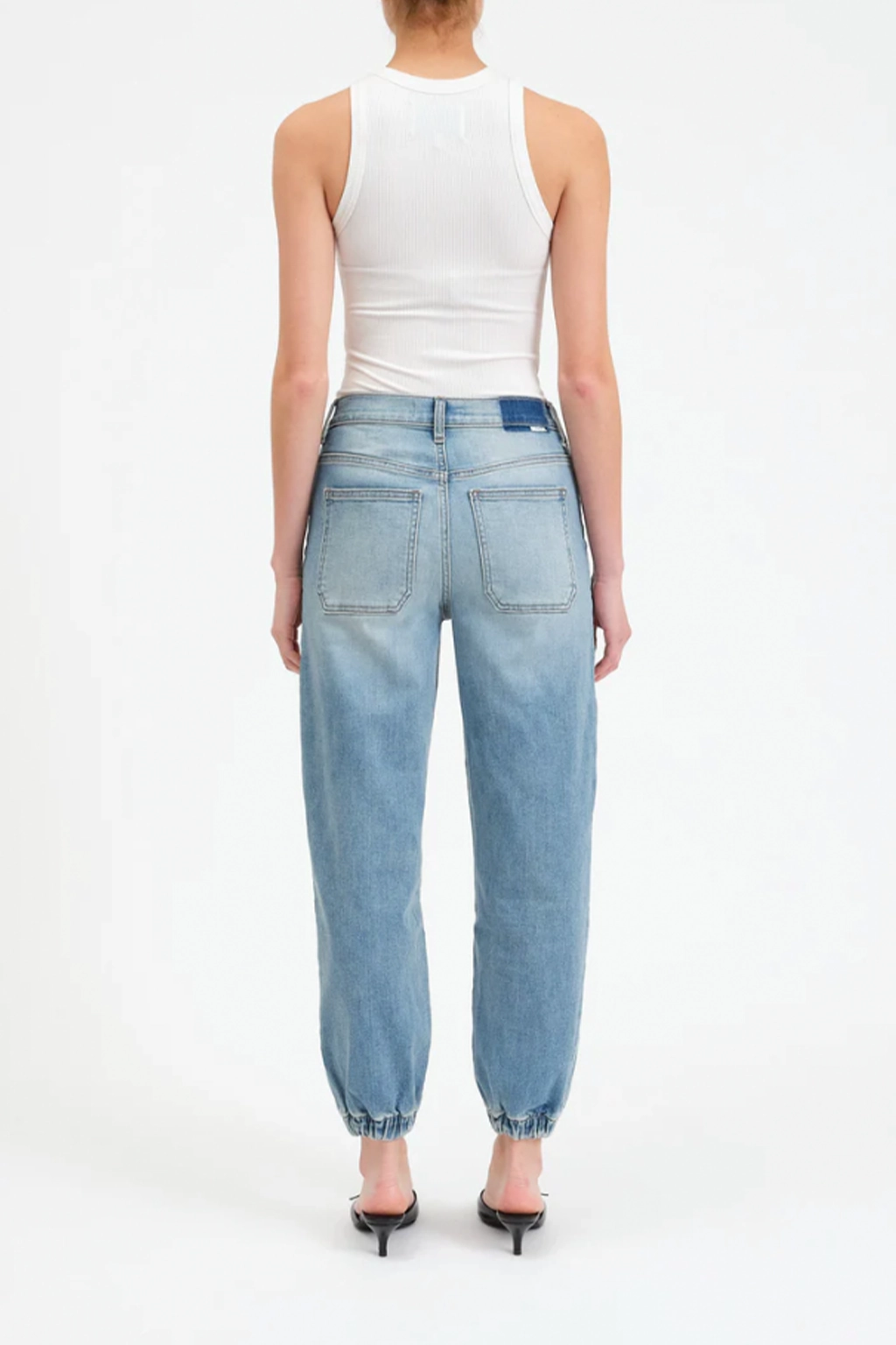 The Champ HR Jogger Breathable Build Airflow Fabric