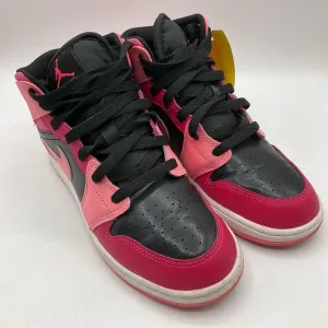 Outdoor Explorer Calm Tones Size 4.5Y: Nike Black/Pink Lace-Up Sneakers