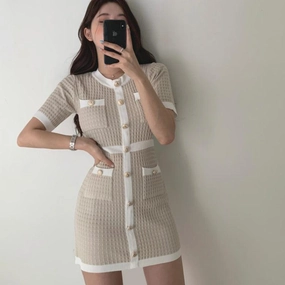 Single row French sweet round neck slim knitted dress Sunset Hour retro-style