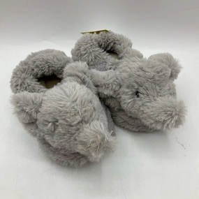 Sneaker Socks Size 5-6: Grey Elephant Fuzzy Slippers