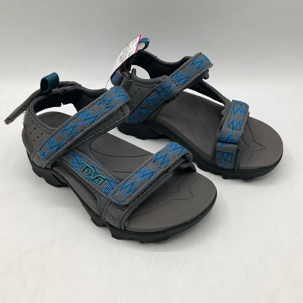 Size 11: Teva Grey Blue Chevron Stripes Velcro Sandals NEW Heel Stabilizer Relaxed Vibes
