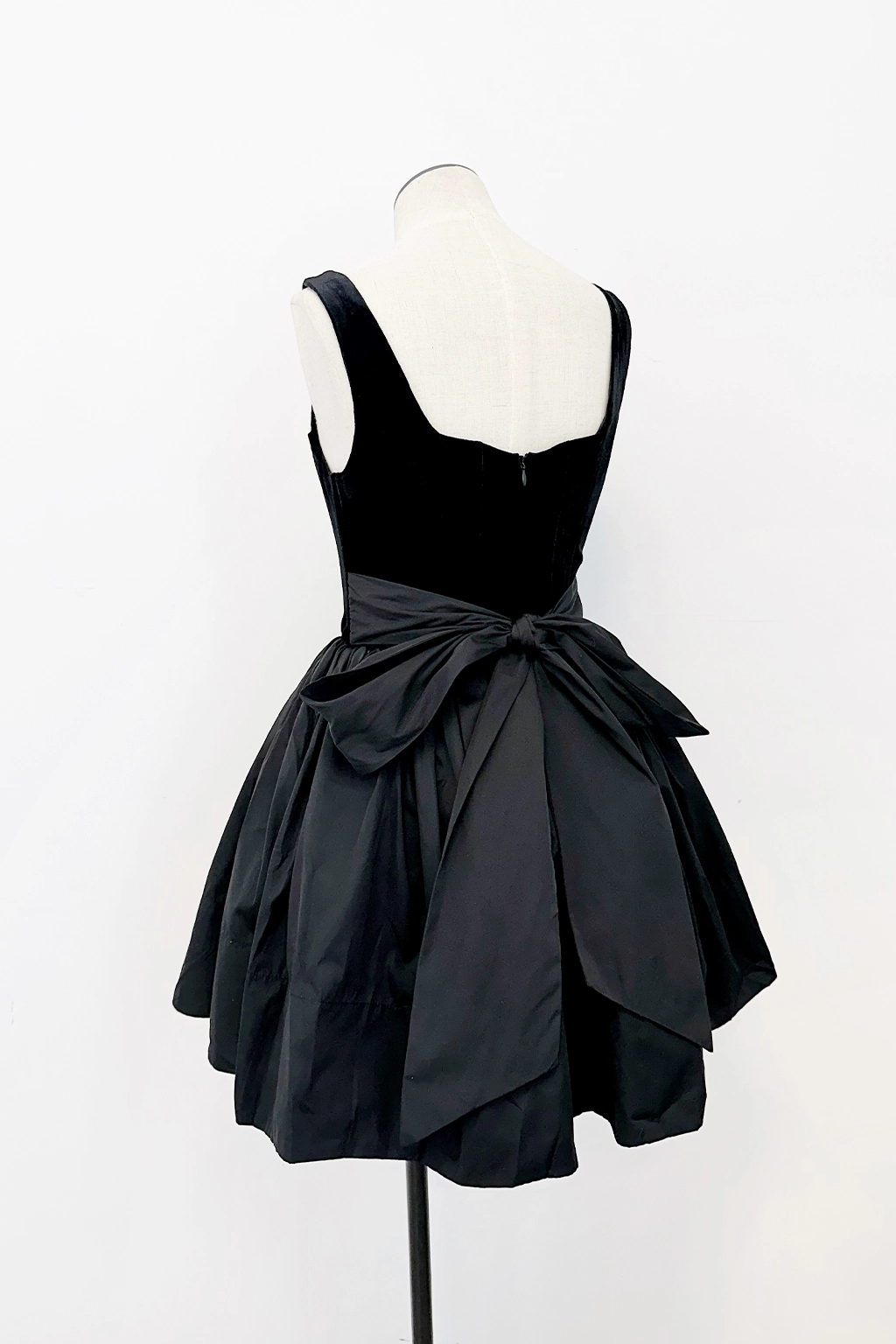 Comfy Shape Relaxed-fit gown Velvet Corset Mini Dress