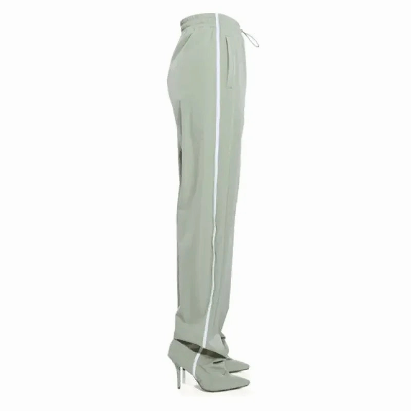 FlexibleStretchWeave Minimal Comfort Striped Pants attached with Boots