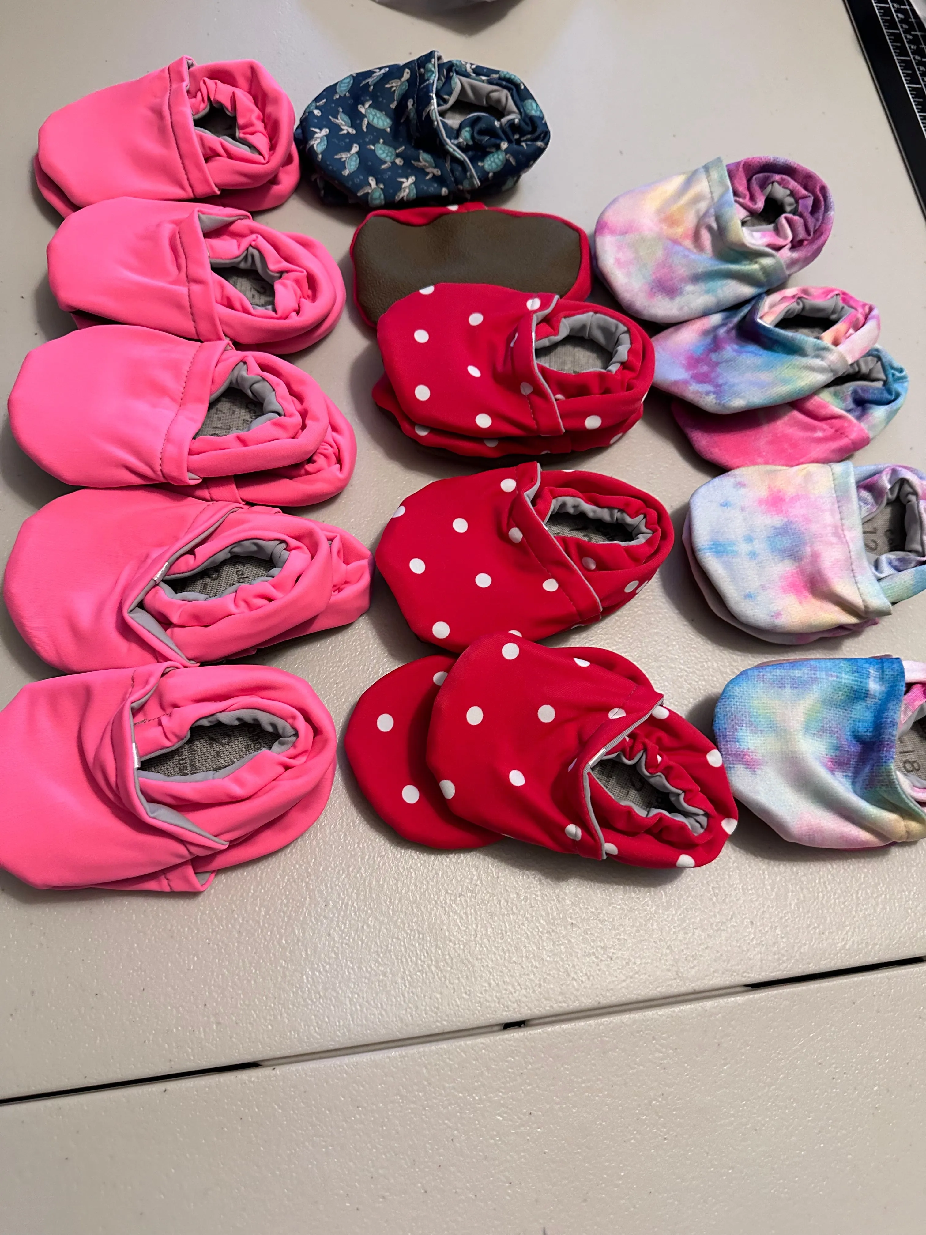 Florida Mouse SWIM Shoes Wide Heel Base Easy - clean