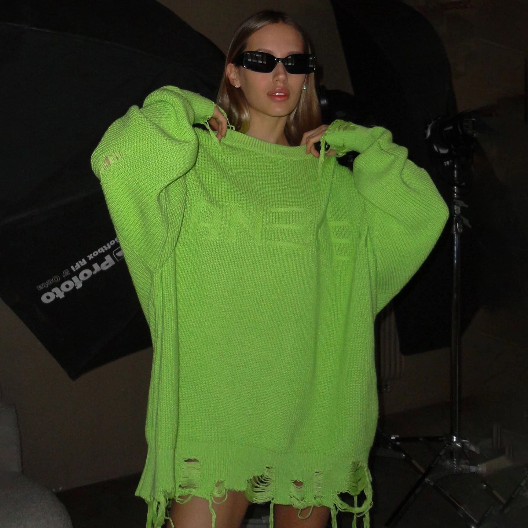 Cozy Waist Women's Fashionable Loose All-match Letter Hand Frayed Tassel Long Sleeve Top