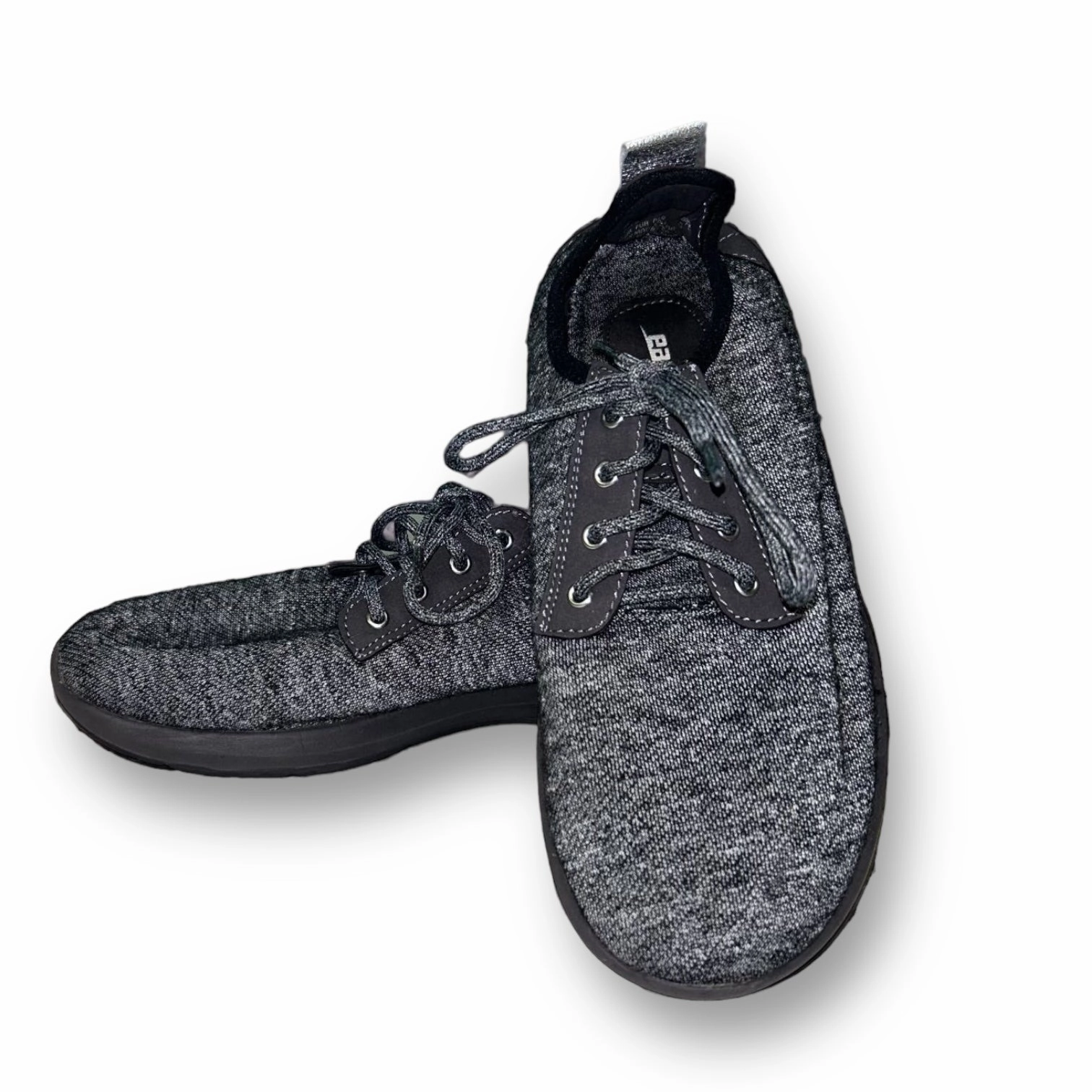 Women's Size 8 Tennis Shoes Heather Gray Canvas Casual Comfort Sneakers Ergonomic Feel Walking Sole